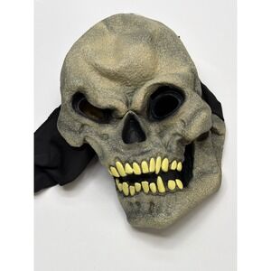 Vintage 1995 The Paper Magic Group Skeleton Full Head Scary Halloween Mask